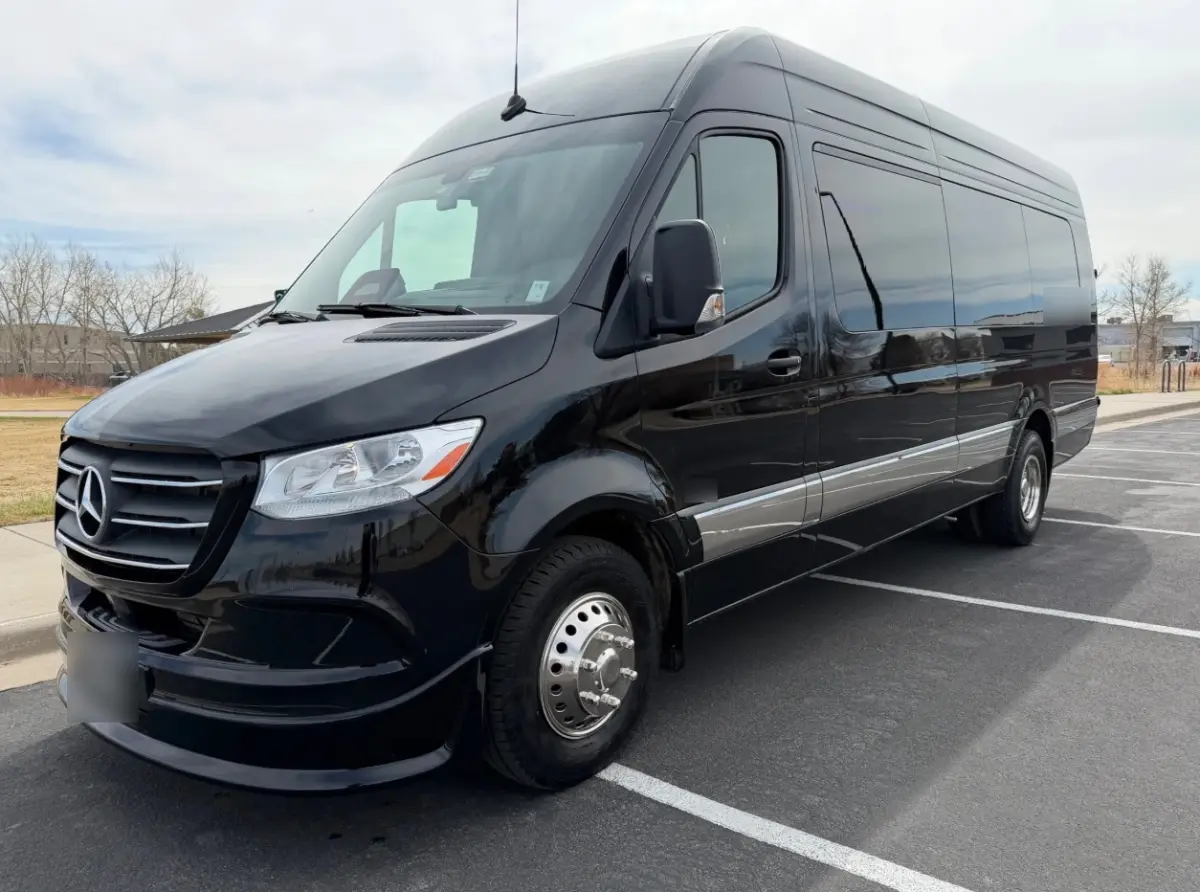 13-Passenger Executive Sprinter – Black Mercedes-Benz Sprinter
