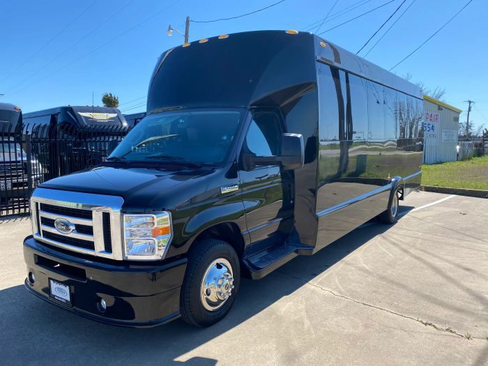 Black party bus – Arvada party bus rental